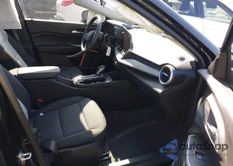 2025 Chevrolet Trax Fwd Ls from USA, damaged, VIN KL77LFEP6SC284392